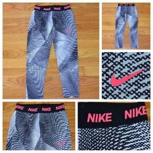 Youth girls Nike leggings, size 6X